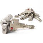 MYC MINOS CON LLAVES Seguridad Cerrajeros Madrid